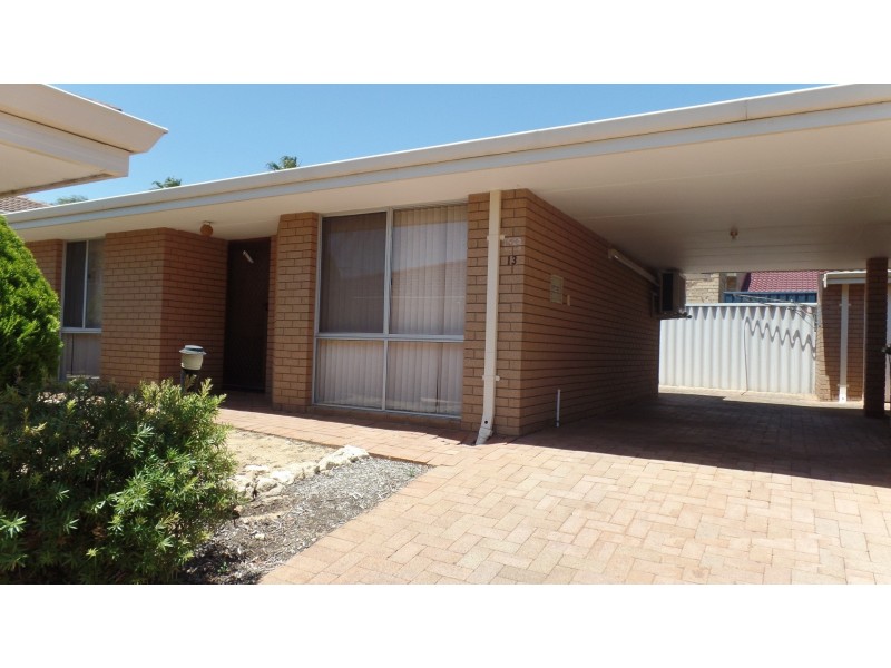 13/6-8 Pinewood Avenue, Kardinya WA 6163