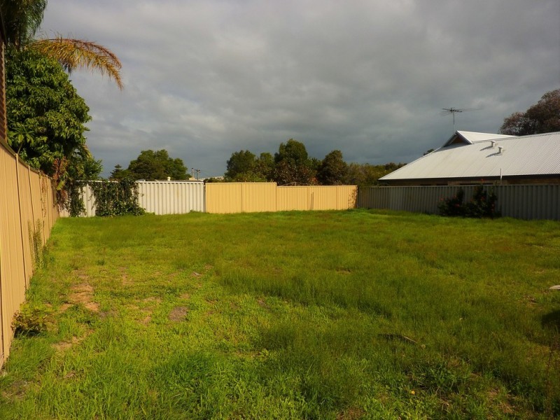 150A Kitchener Road, Alfred Cove WA 6154