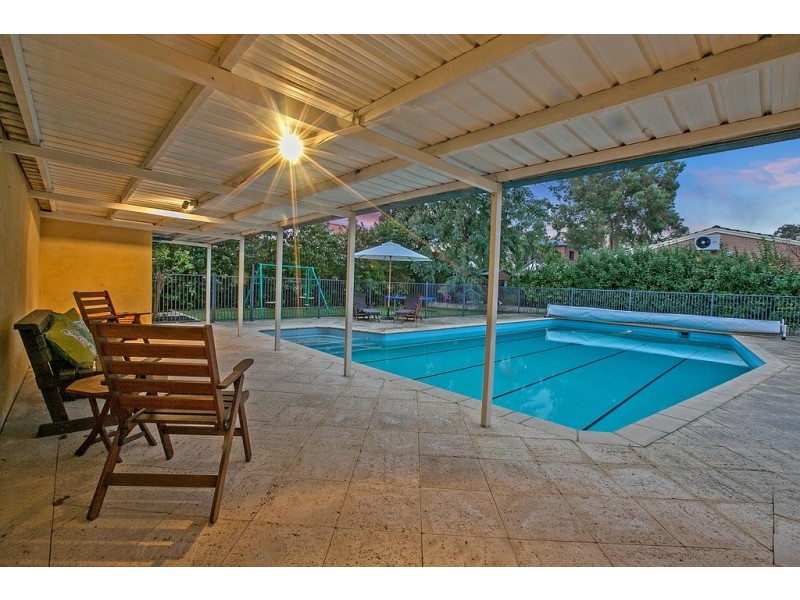 20 Clive St, Bicton WA 6157