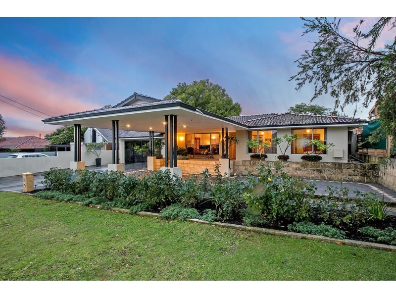 20 Clive St, Bicton WA 6157