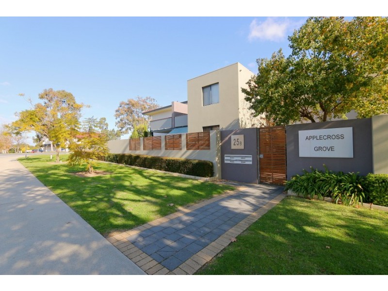 5/25B Ullapool Road, Applecross WA 6153