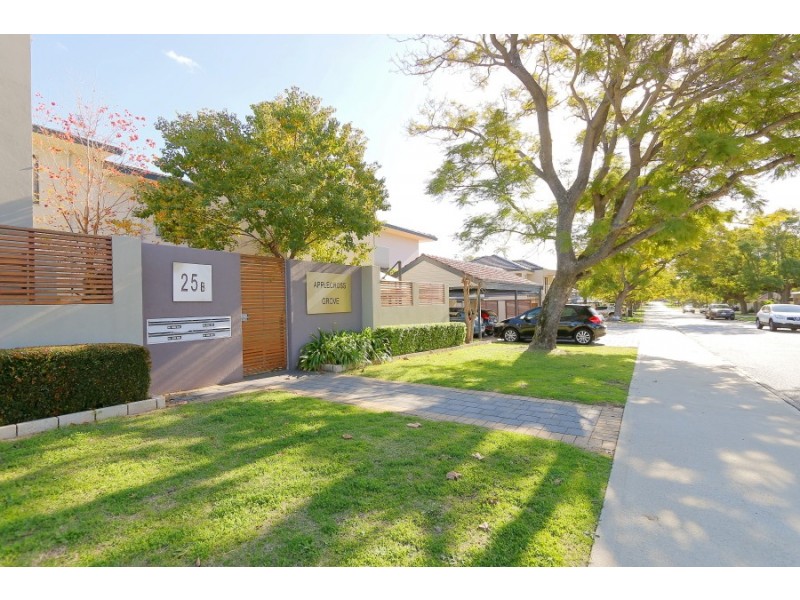 5/25B Ullapool Road, Applecross WA 6153