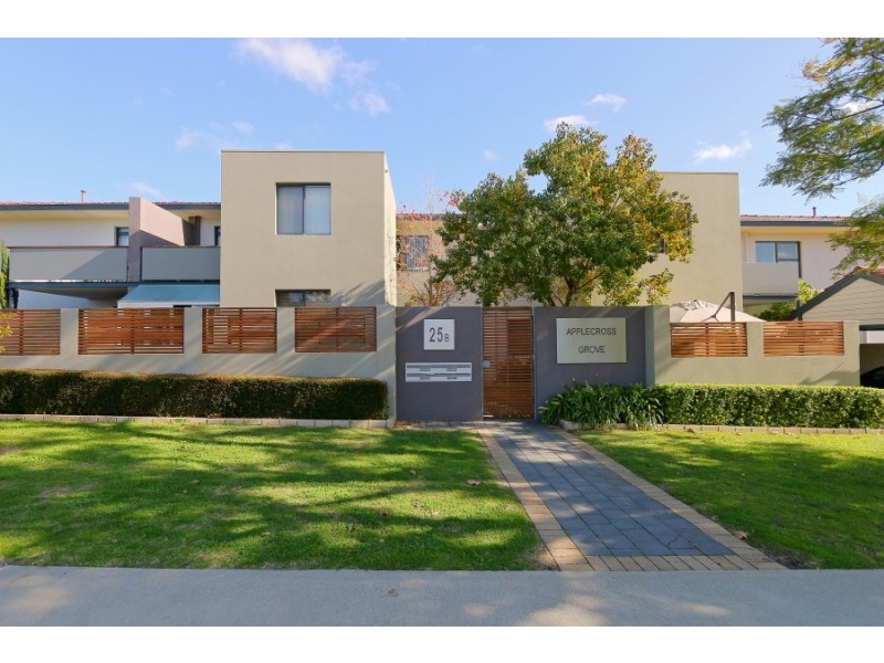 5/25B Ullapool Road, Applecross WA 6153