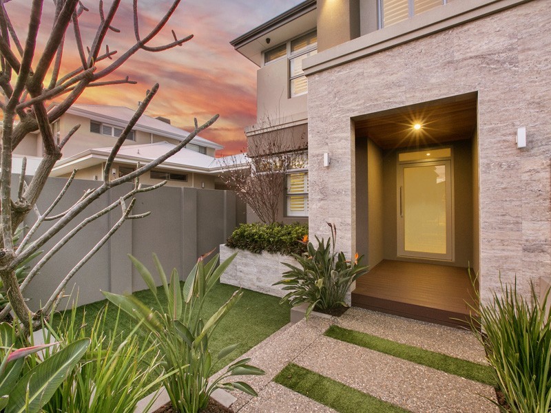 38 Brian Ave, Mount Pleasant WA 6153