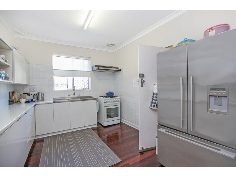 13 Choules Place, Myaree WA 6154