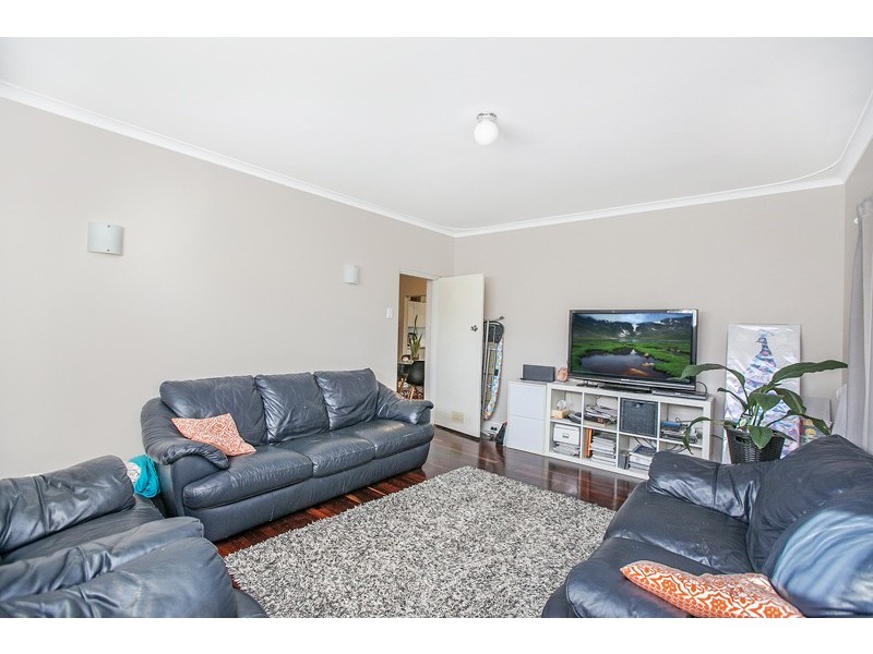 13 Choules Place, Myaree WA 6154