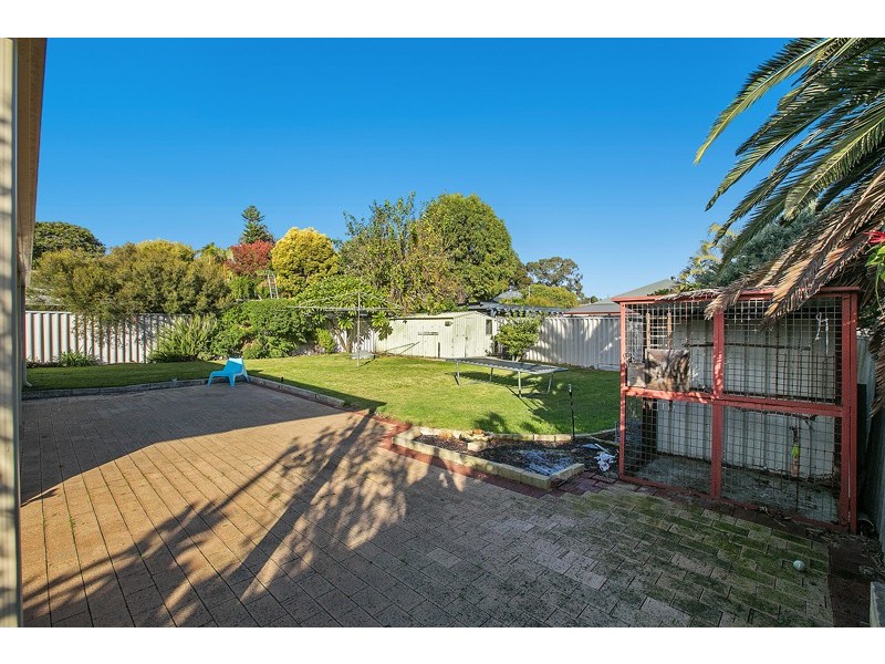 13 Choules Place, Myaree WA 6154