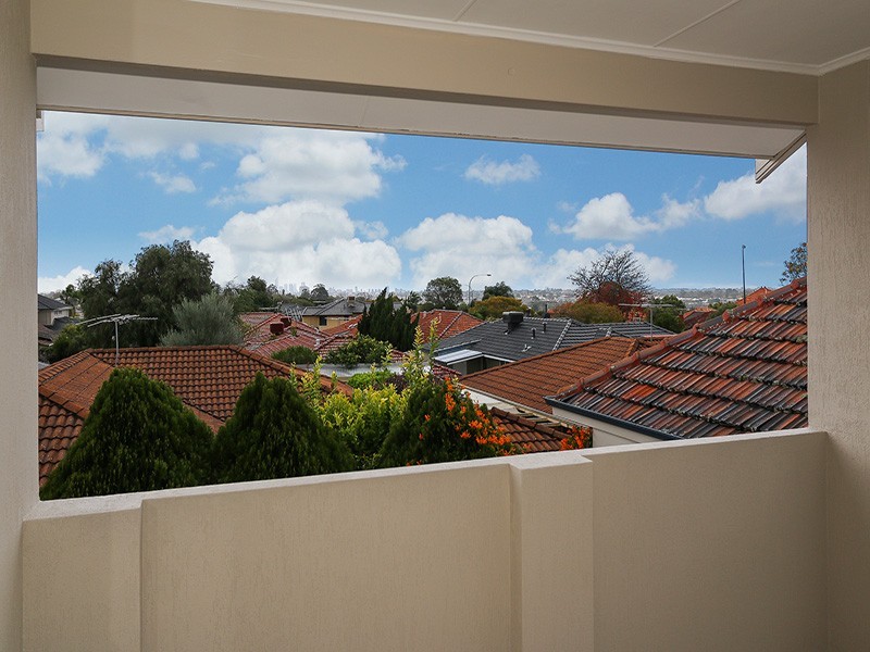 2B Coomoora Road, Mount Pleasant WA 6153