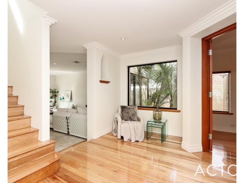 4A Enard Place, Ardross WA 6153