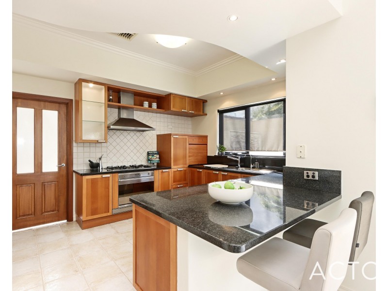 4A Enard Place, Ardross WA 6153