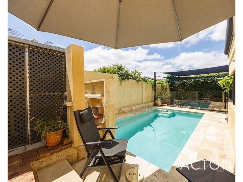 4A Enard Place, Ardross WA 6153