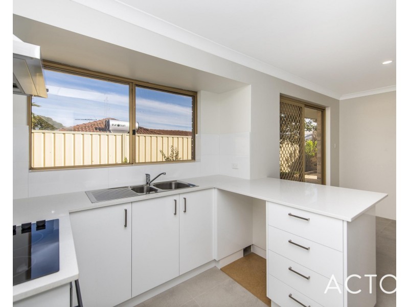 4/62 The Ramble, Booragoon WA 6154