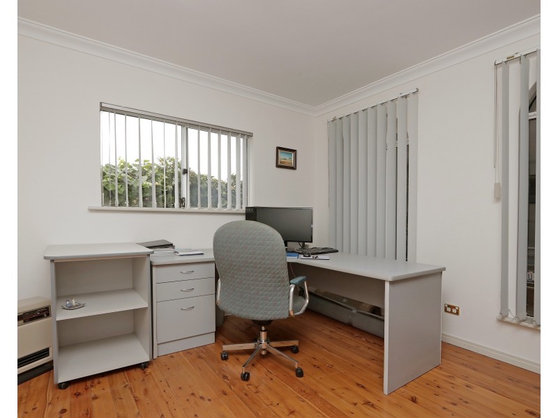 4 Brolga Promenade, Willetton WA 6155