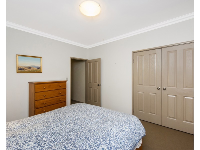 79b Redwood Crescent, Melville WA 6156