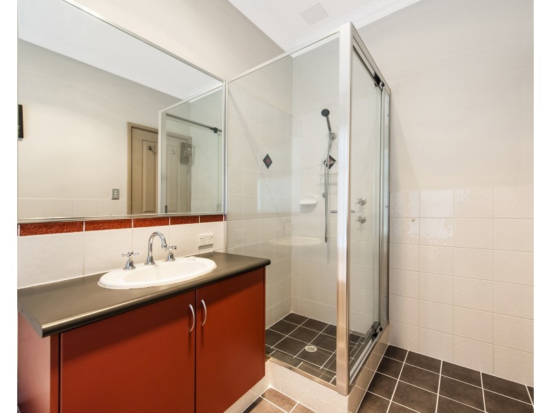 79b Redwood Crescent, Melville WA 6156