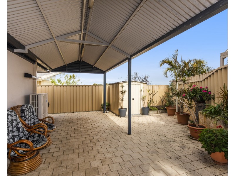 79b Redwood Crescent, Melville WA 6156