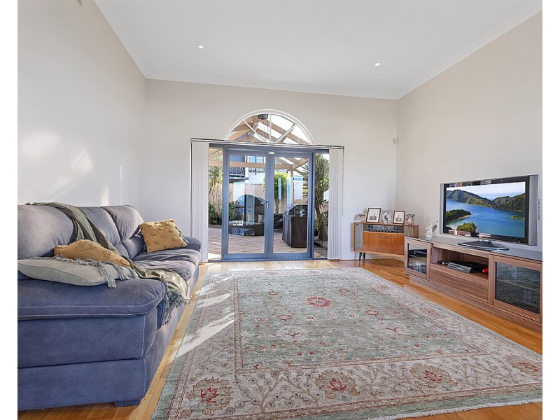 41 Moreing Road, Attadale WA 6156