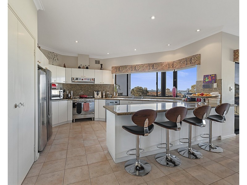 41 Moreing Road, Attadale WA 6156