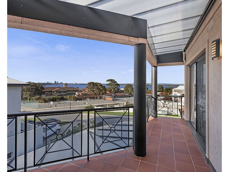 41 Moreing Road, Attadale WA 6156