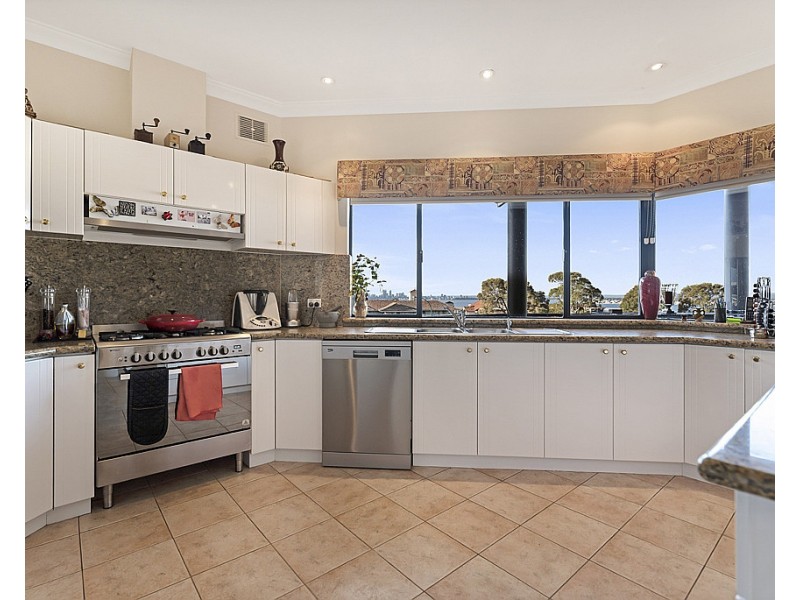 41 Moreing Road, Attadale WA 6156