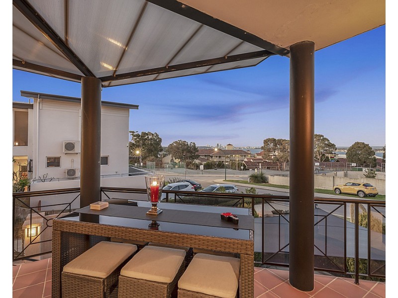 41 Moreing Road, Attadale WA 6156