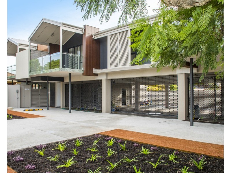 4/1 Hayward Way, Myaree WA 6154