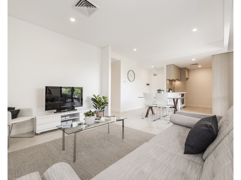 4/1 Hayward Way, Myaree WA 6154