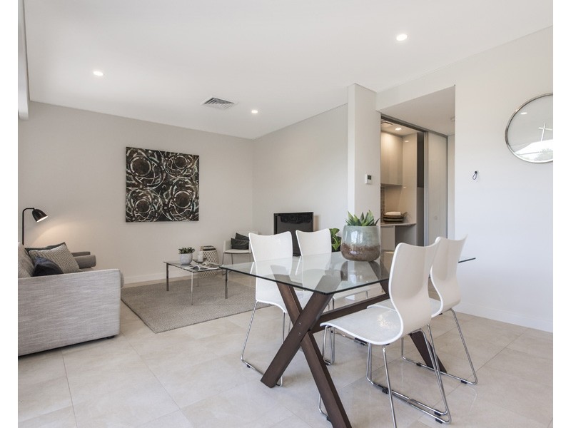 4/1 Hayward Way, Myaree WA 6154