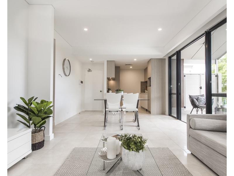 4/1 Hayward Way, Myaree WA 6154