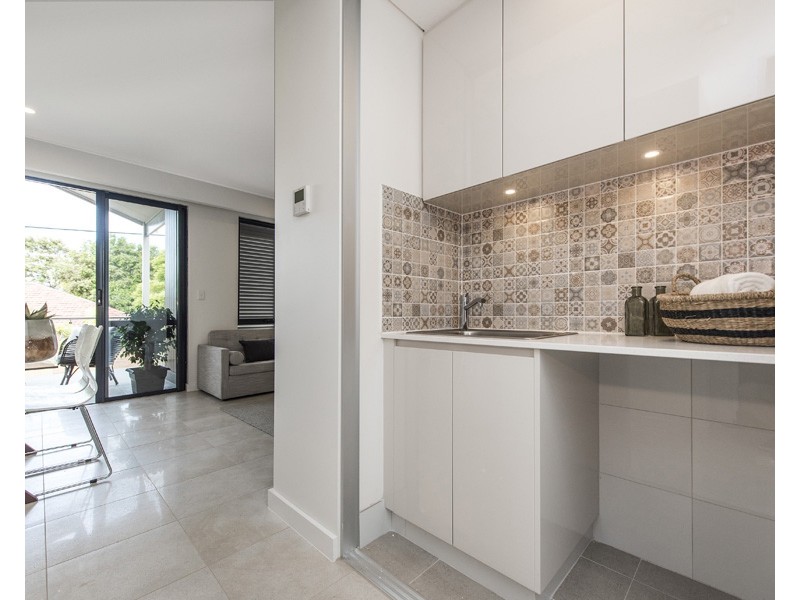 4/1 Hayward Way, Myaree WA 6154