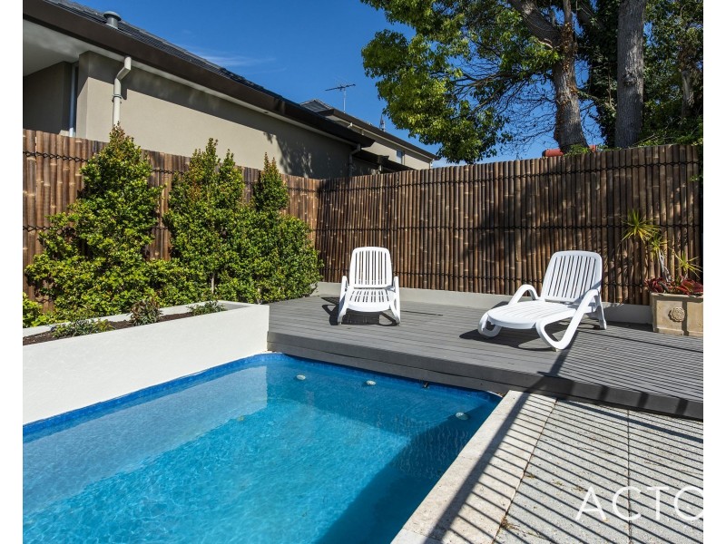 14B Perkins Road, Melville WA 6156