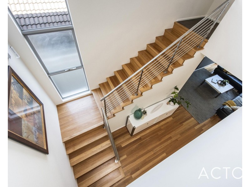 14B Perkins Road, Melville WA 6156