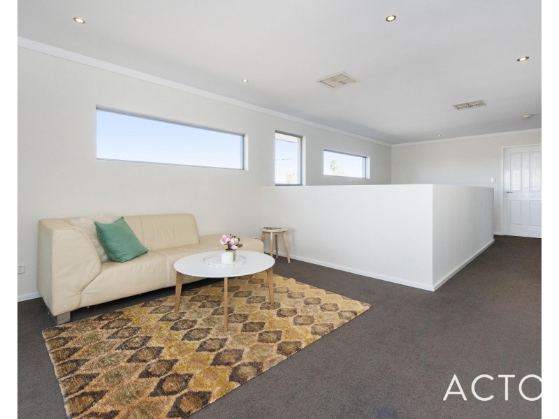 14B Perkins Road, Melville WA 6156