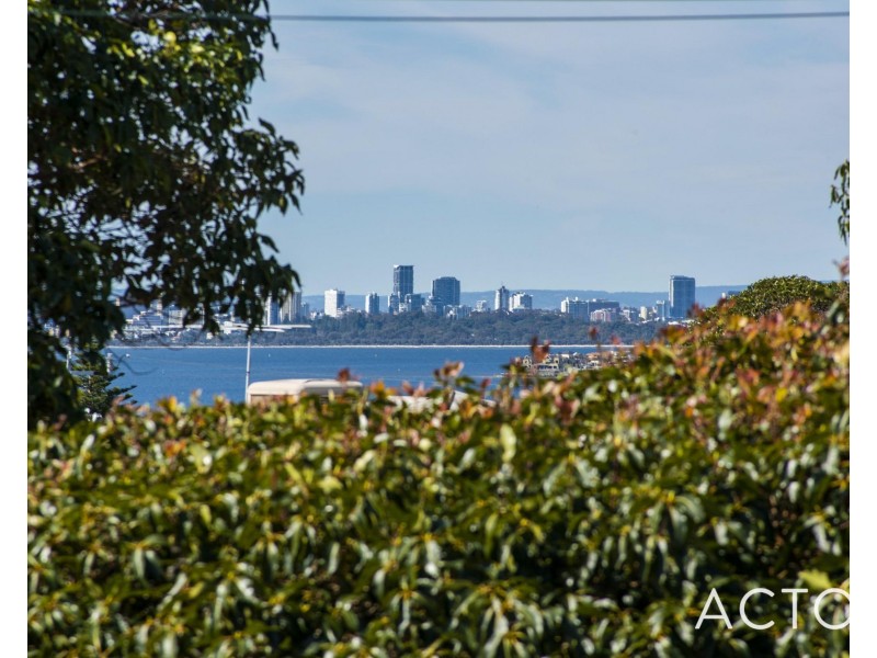 14B Perkins Road, Melville WA 6156