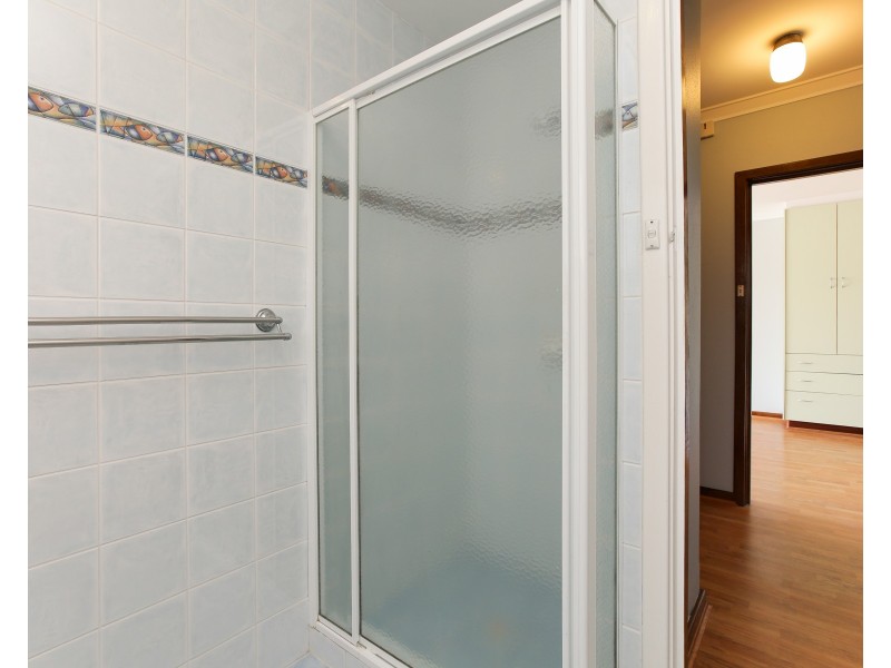 7B Renton Street, Melville WA 6156