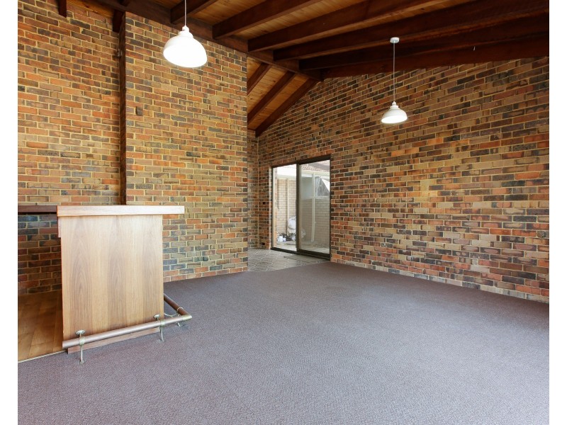 7B Renton Street, Melville WA 6156