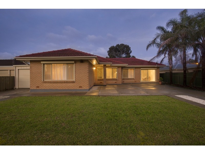 2 Pauls Drive, Valley View SA 5093