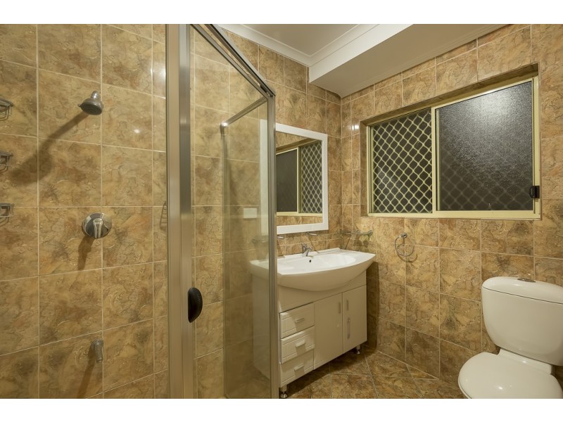 2 Pauls Drive, Valley View SA 5093