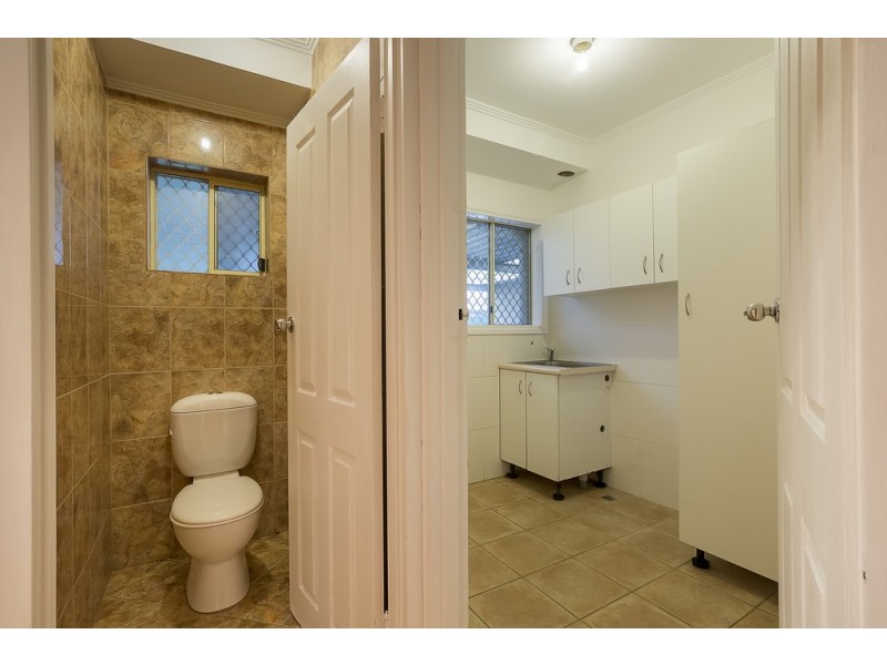 2 Pauls Drive, Valley View SA 5093