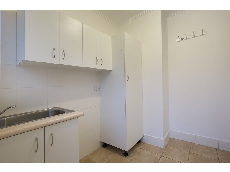 2 Pauls Drive, Valley View SA 5093