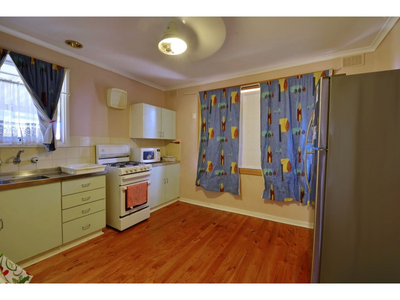 1 Crittenden Road, Smithfield Plains SA 5114