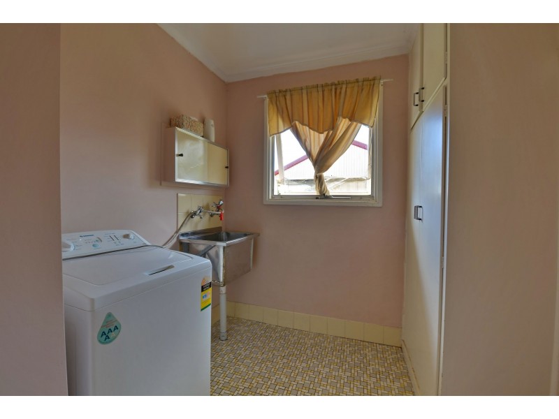 1 Crittenden Road, Smithfield Plains SA 5114