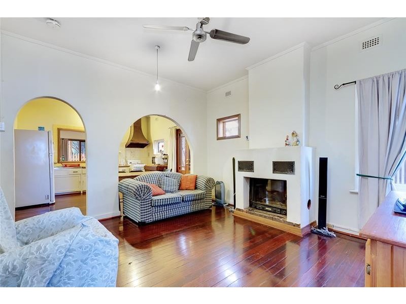 11a Churchill Road,, Ovingham SA 5082