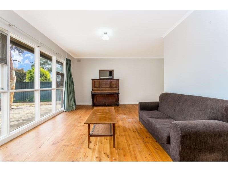 92 crosskeys road, Brahma Lodge SA 5109