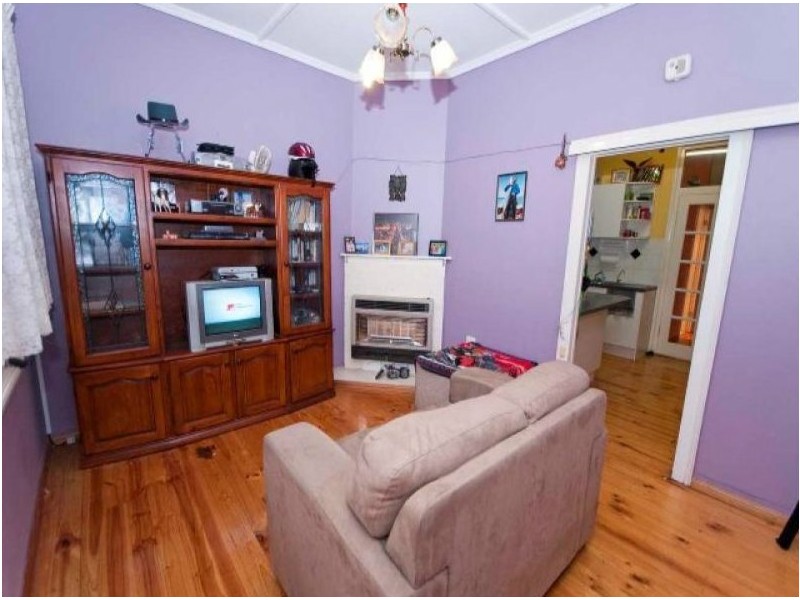 7 TULLOCH AVENUE, Pennington SA 5013