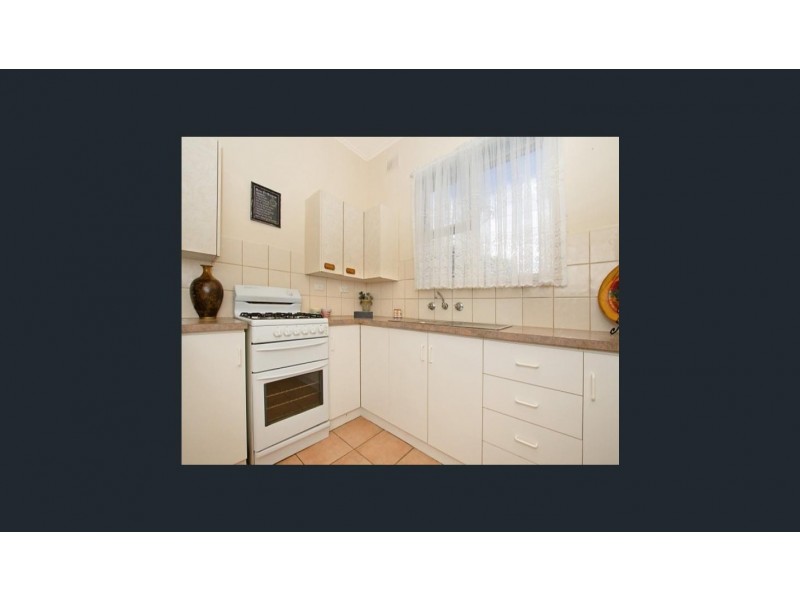 Unit 1/7 SOMERSET AVENUE, Clearview SA 5085