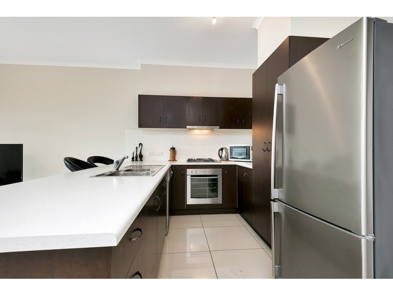 10 HOOD STREET, Hillcrest SA 5086