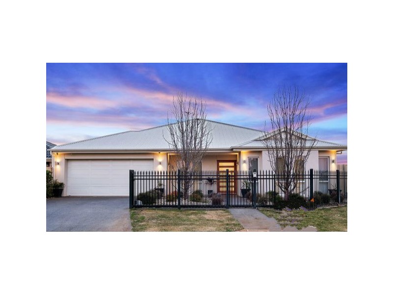 34 Moss street, Parafield Gardens SA 5107