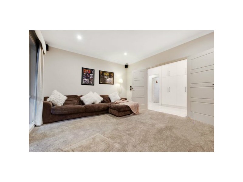 34 Moss street, Parafield Gardens SA 5107