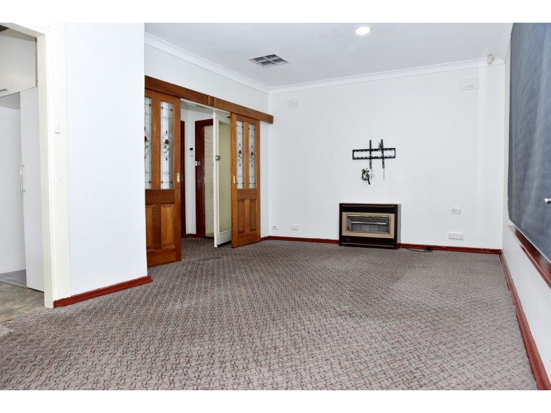 422 Brige Road, Para Hills West SA 5096